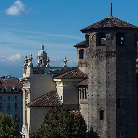 Апартаменты Mansarda In Piazza Castello Турин Экстерьер фото